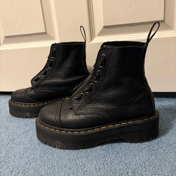 Dr. Martens Sinclair Boots - Picture 3 of 12